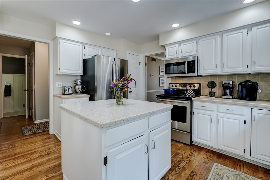 5 Hadley Drive Perinton, NY 14450 - Photo 14 of 50 Alternate view of the kitchen island with a glimps