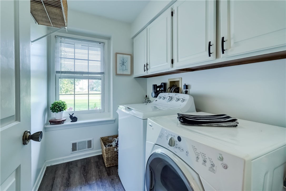 5 Hadley Drive Perinton, NY 14450 - Photo 19 of 50 Bright main level laundry room with updated floori