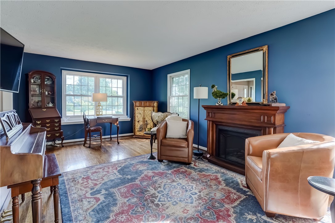 5 Hadley Drive Perinton, NY 14450 - Photo 8 of 50 View looking to the front of the home from the rea