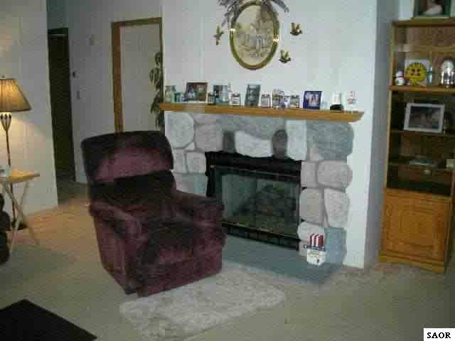 3470 West Bennington Road Owosso, MI 48867 - Photo 7 of 9 45255-6.JPG