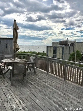 $7,000 | 320 Frigate Rdw, Ocean Beach, NY 11770