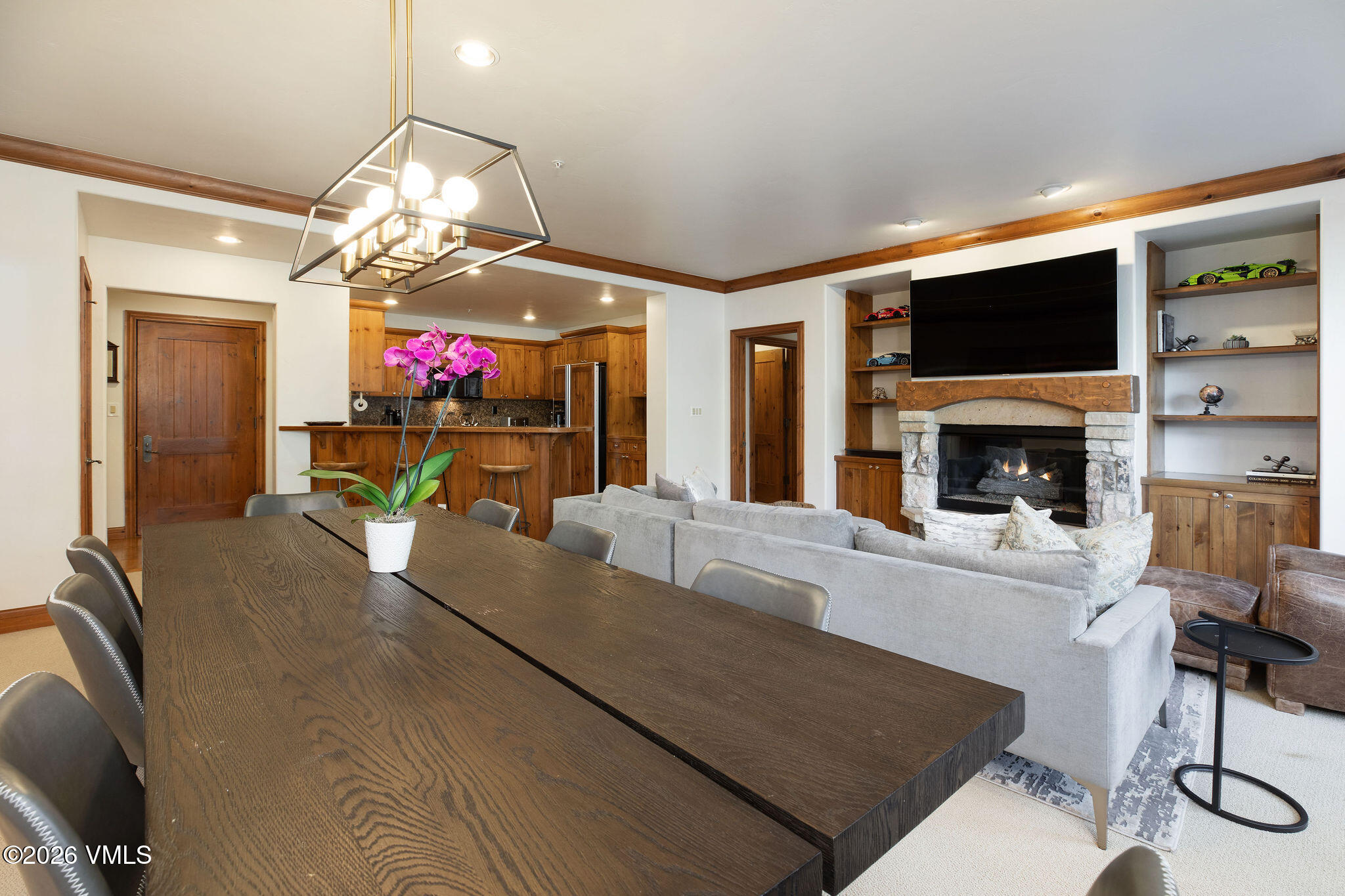 51 Offerson Road, Unit 111 Beaver Creek, CO 81620 - Photo 3 of 26 Dining Room & Living Room