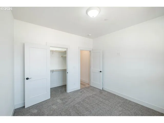 $820,000 | 774 Riley Drive Northeast, Silverton, OR 97381