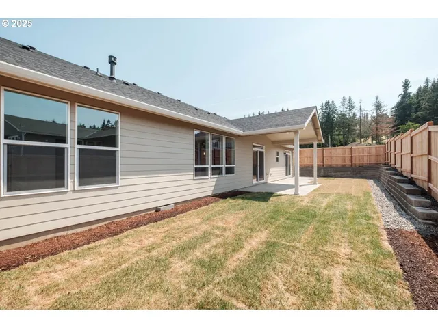 $820,000 | 774 Riley Drive Northeast, Silverton, OR 97381