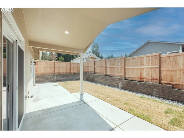 $820,000 | 774 Riley Drive Northeast, Silverton, OR 97381