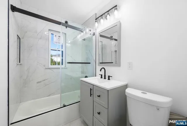 $999,000 | 137 Hartwich Street, Maywood, NJ 07607