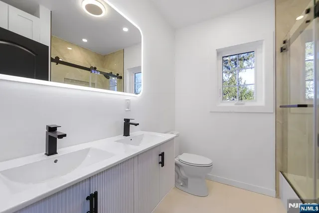 $999,000 | 137 Hartwich Street, Maywood, NJ 07607