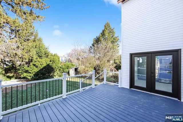 $999,000 | 137 Hartwich Street, Maywood, NJ 07607