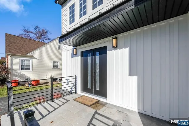 $999,000 | 137 Hartwich Street, Maywood, NJ 07607