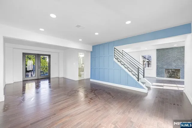 $999,000 | 137 Hartwich Street, Maywood, NJ 07607