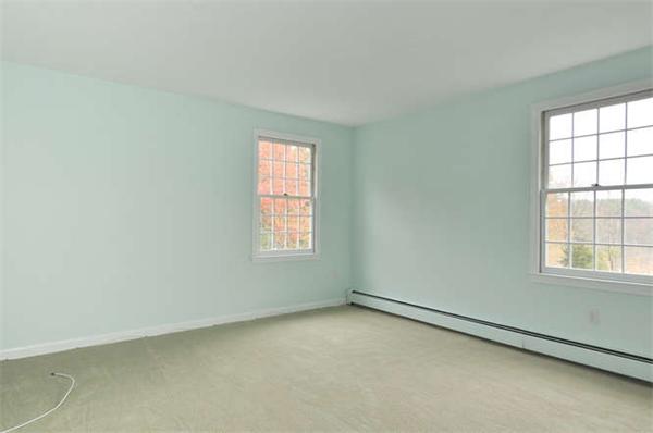 75 Harding Street Medfield, MA 02052 - Photo 12 of 15 Gallery Image 12