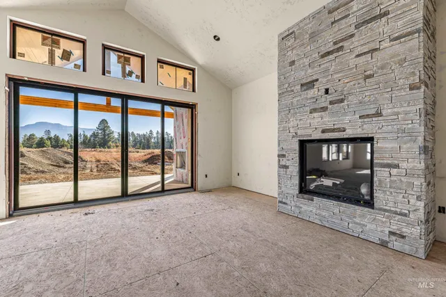 $1,575,000 | 13910 Sky View Court, Unit 8, McCall, ID 83638