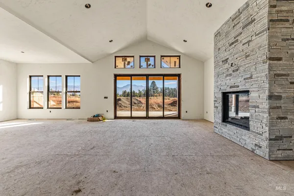 $1,575,000 | 13910 Sky View Court, Unit 8, McCall, ID 83638