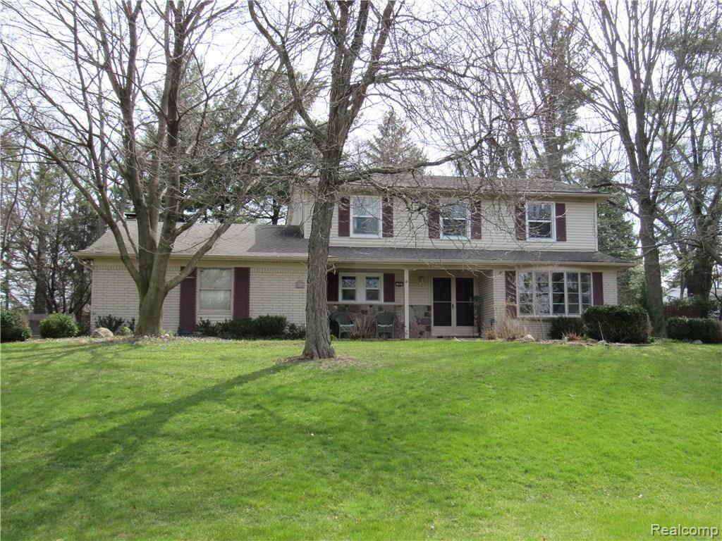 898 Cobblestone Drive Rochester, MI 48309 - Photo 1 of 15 IMG_0125.JPG