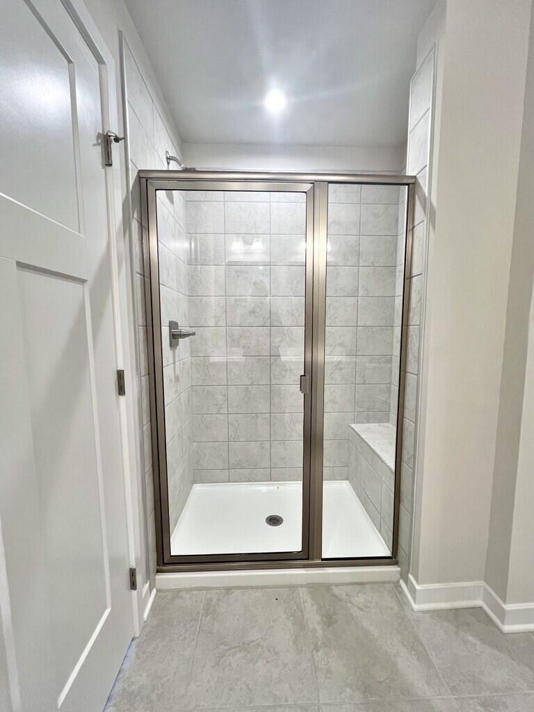 300 Picard Loop Santee, SC 29142 - Photo 8 of 15 Stand-up Shower with Seat