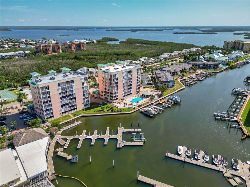170 Lenell Road, Unit 402 Fort Myers Beach, FL 33931 - Photo 13 of 41 Gallery Image 13