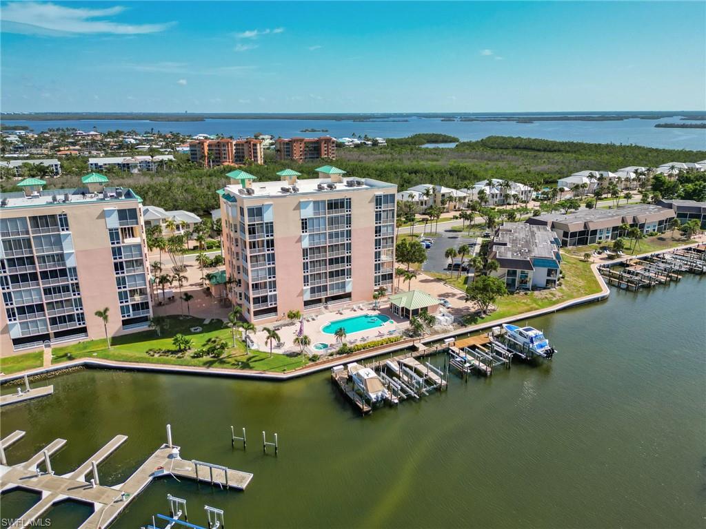 170 Lenell Road, Unit 402 Fort Myers Beach, FL 33931 - Photo 8 of 41 Gallery Image 8