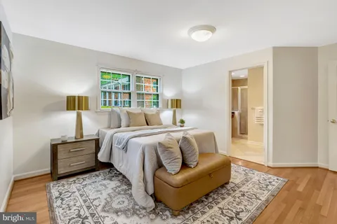 $1,650,000 | 1521 Forest Villa Lane, McLean, VA 22101