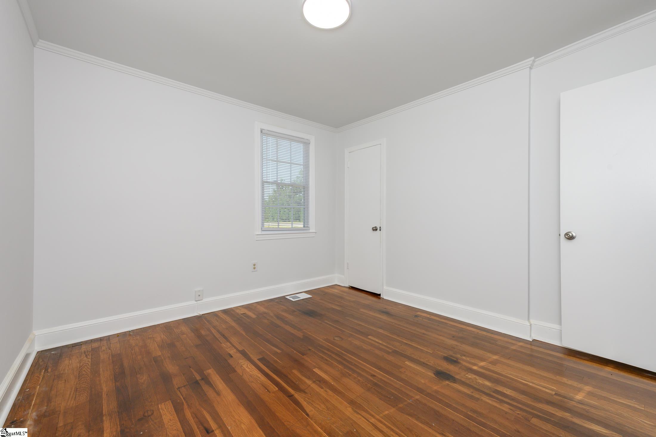 1780 North Old Laurens Road Fountain Inn, SC 29644 - Photo 18 of 26