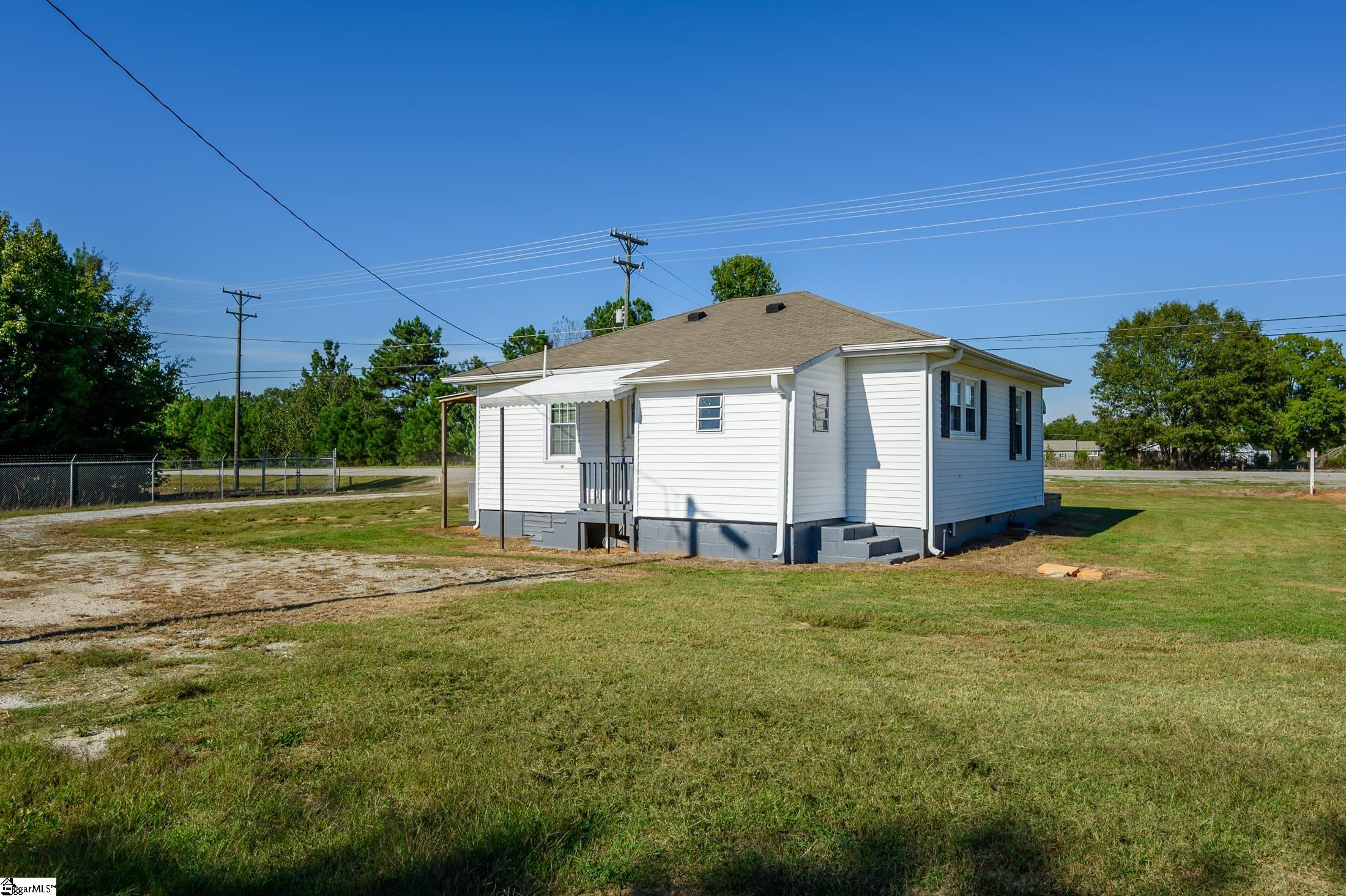 1780 North Old Laurens Road Fountain Inn, SC 29644 - Photo 21 of 26
