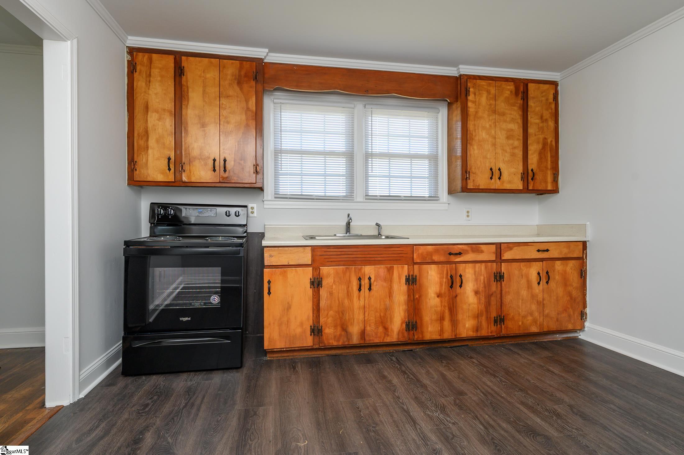 1780 North Old Laurens Road Fountain Inn, SC 29644 - Photo 7 of 26