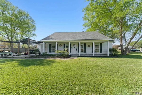 $385,000 | 1333 Holly Drive, Slaughter, LA 70777