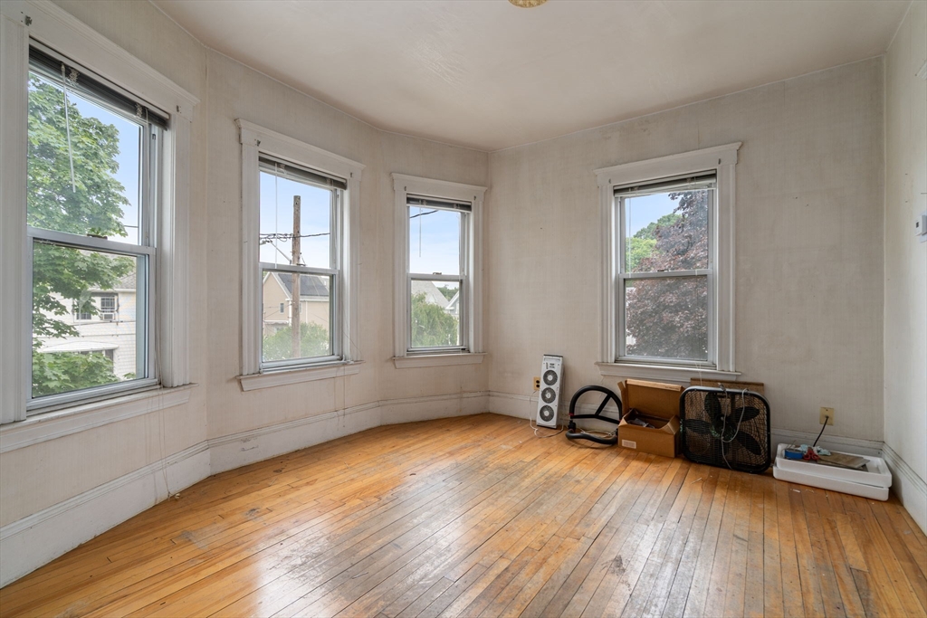 31 Lewis Street Medford, MA 02155 - Photo 15 of 23 Gallery Image 15