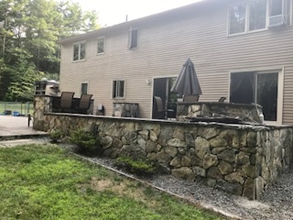 167 Dudley Road Oxford, MA 01540 - Photo 7 of 30 Gallery Image 7