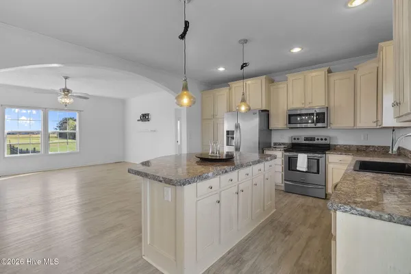 $624,900 | 414 North Gregory Road, Shawboro, NC 27973