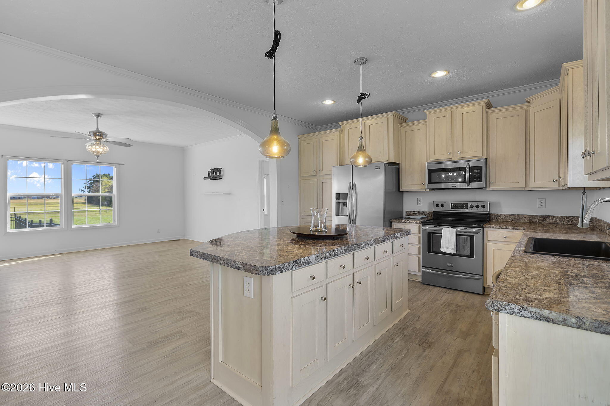 414 North Gregory Road Shawboro, NC 27973 - Photo 12 of 39 Kitchen