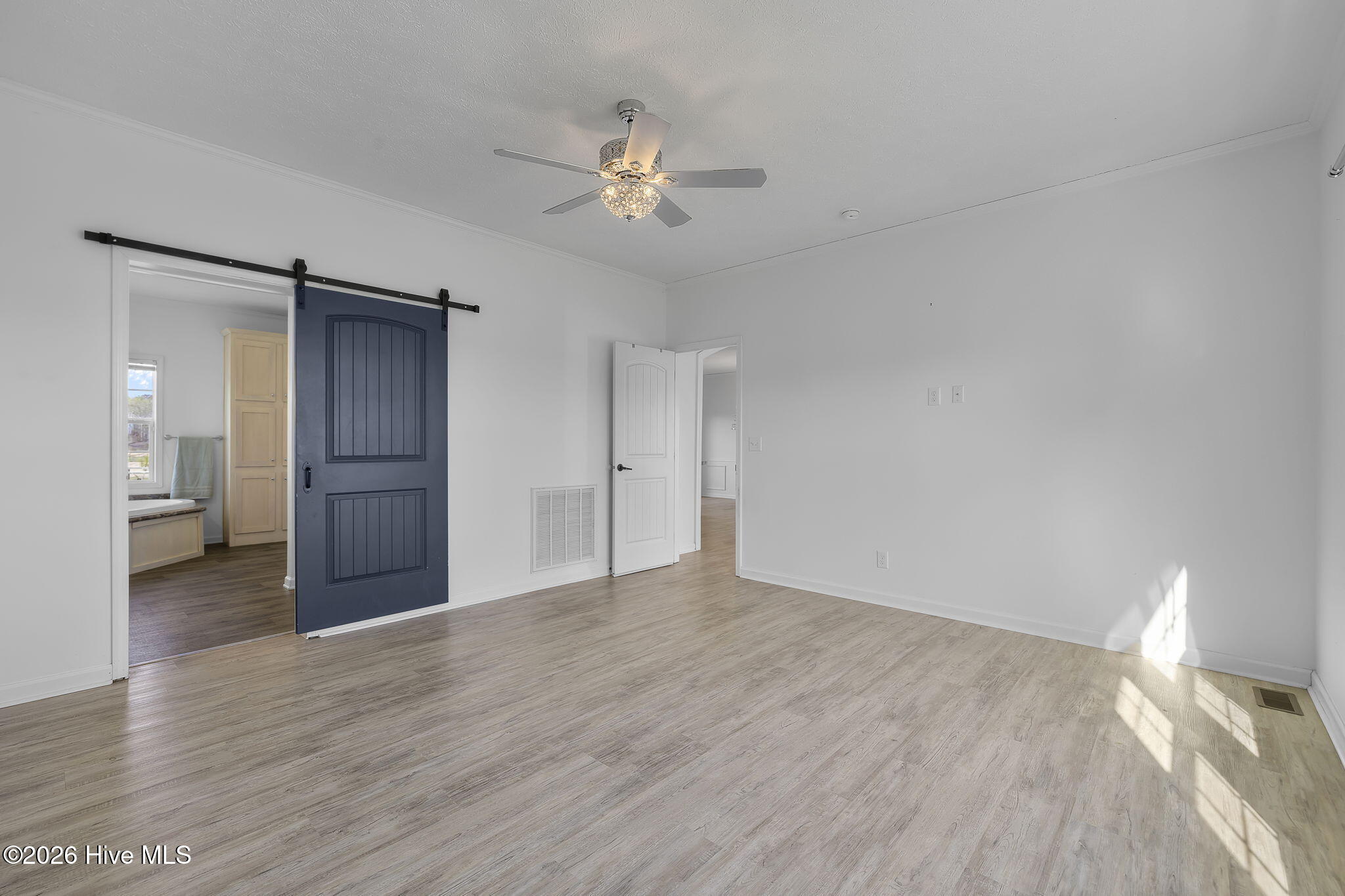 414 North Gregory Road Shawboro, NC 27973 - Photo 18 of 39 Primary Suite