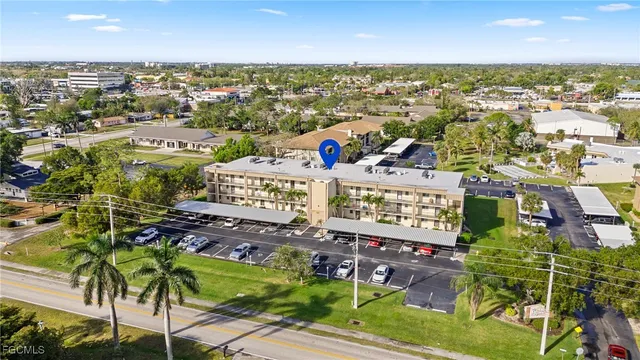 $100,000 | 2111 Barkeley Lane, Unit 19, Fort Myers, FL 33907