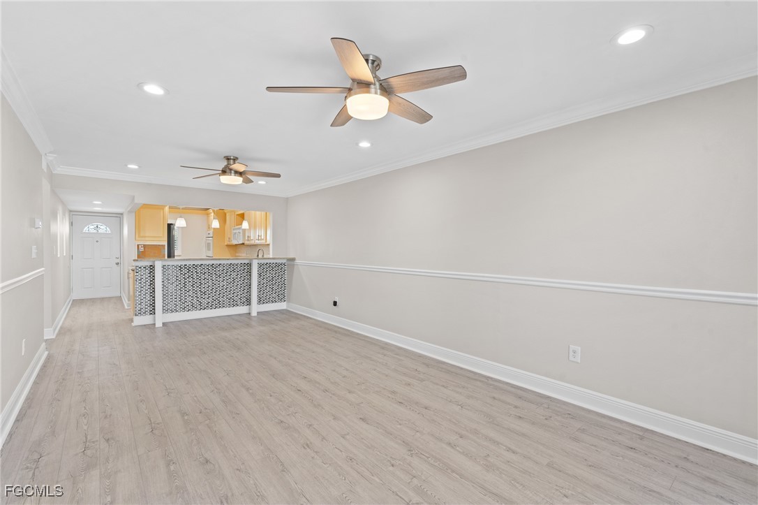 2111 Barkeley Lane, Unit 19 Fort Myers, FL 33907 - Photo 8 of 47