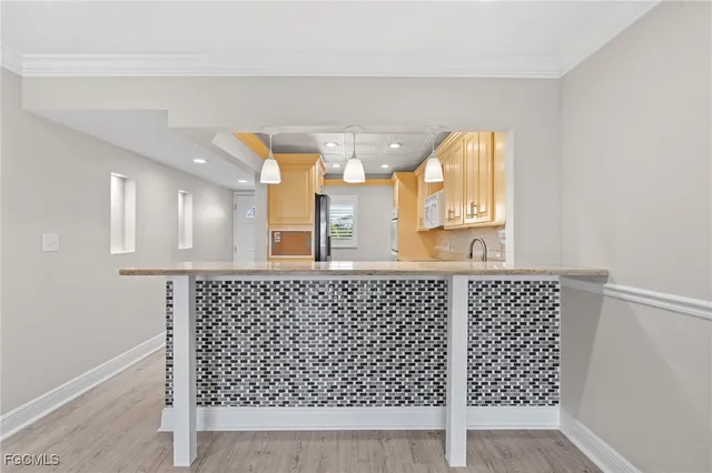 $100,000 | 2111 Barkeley Lane, Unit 19, Fort Myers, FL 33907