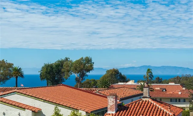 $1,799,000 | 2417 VÃa Campesina, Palos Verdes Estates, CA 90274