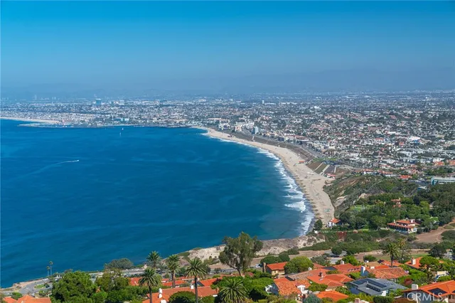 $1,799,000 | 2417 VÃa Campesina, Palos Verdes Estates, CA 90274