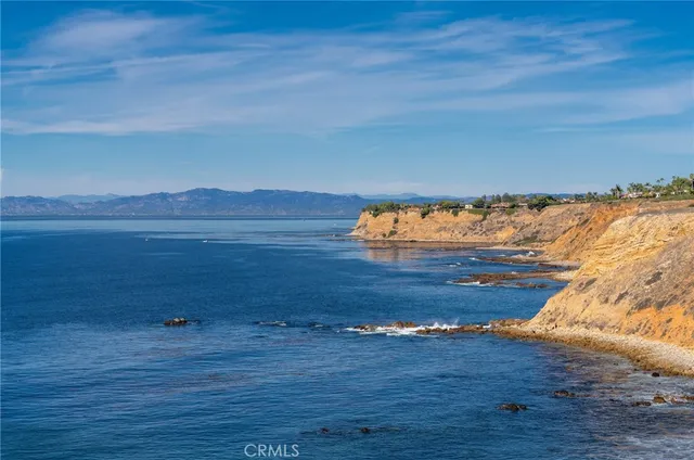 $1,799,000 | 2417 VÃa Campesina, Palos Verdes Estates, CA 90274