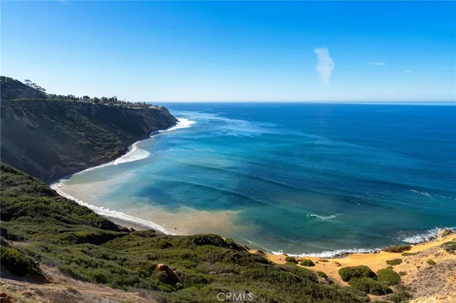 $1,799,000 | 2417 VÃa Campesina, Palos Verdes Estates, CA 90274