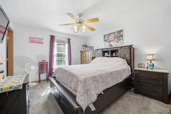$239,900 | 446 North Oak Street, Trenton, IL 62293