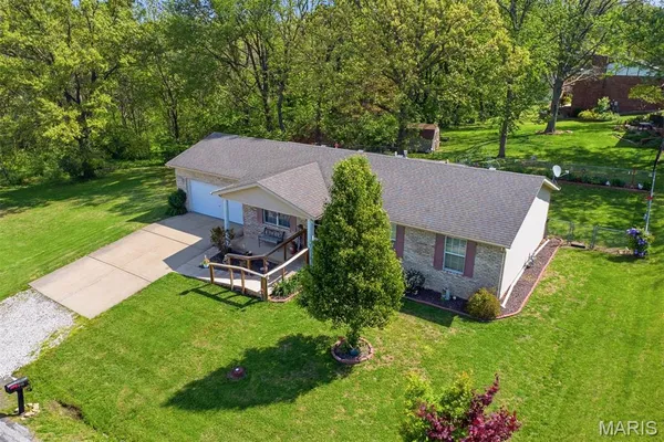 $239,900 | 446 North Oak Street, Trenton, IL 62293