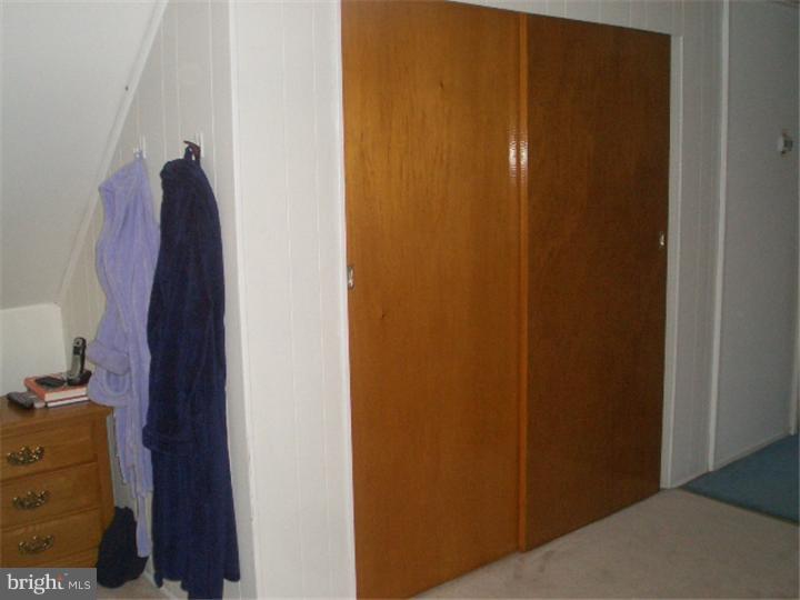 30 Cliff Road Levittown, PA 19057 - Photo 16 of 23 Bedroom - Main