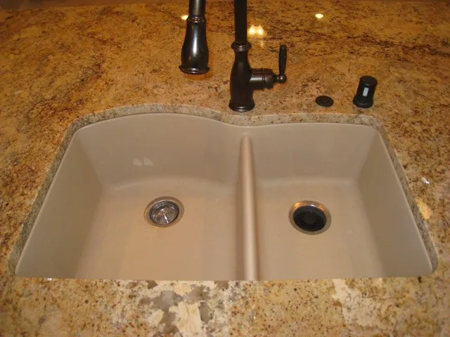 $3,300 | 34 Herons Flight Place, The Woodlands, TX 77389