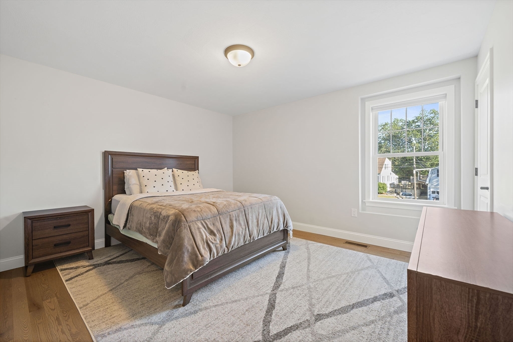 14 Adelaide Street Hudson, NH 03051 - Photo 21 of 38 Gallery Image 21