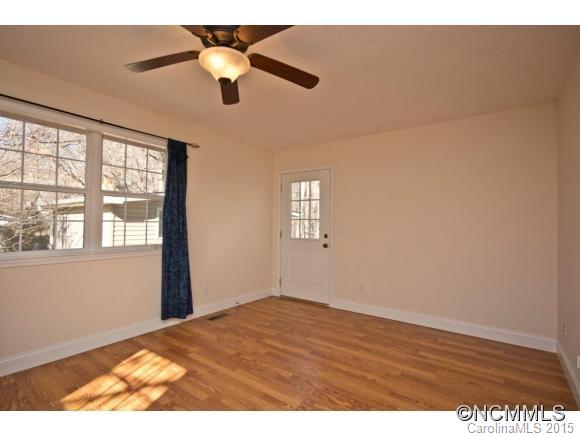 678 Morgan Hill Road Fairview, NC 28730 - Photo 7 of 17 Gallery Image 7