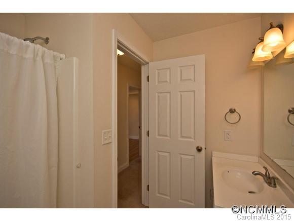 678 Morgan Hill Road Fairview, NC 28730 - Photo 9 of 17 Gallery Image 9