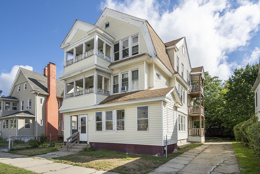 41-43 Reed Street Springfield, MA 01109 - Photo 1 of 42 Gallery Image 1
