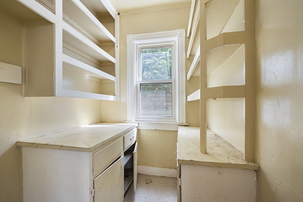 41-43 Reed Street Springfield, MA 01109 - Photo 26 of 42 Gallery Image 26
