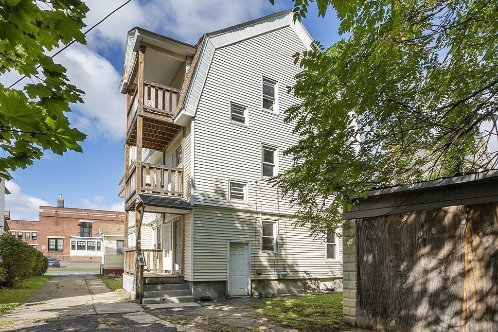 41-43 Reed Street Springfield, MA 01109 - Photo 36 of 42 Gallery Image 36