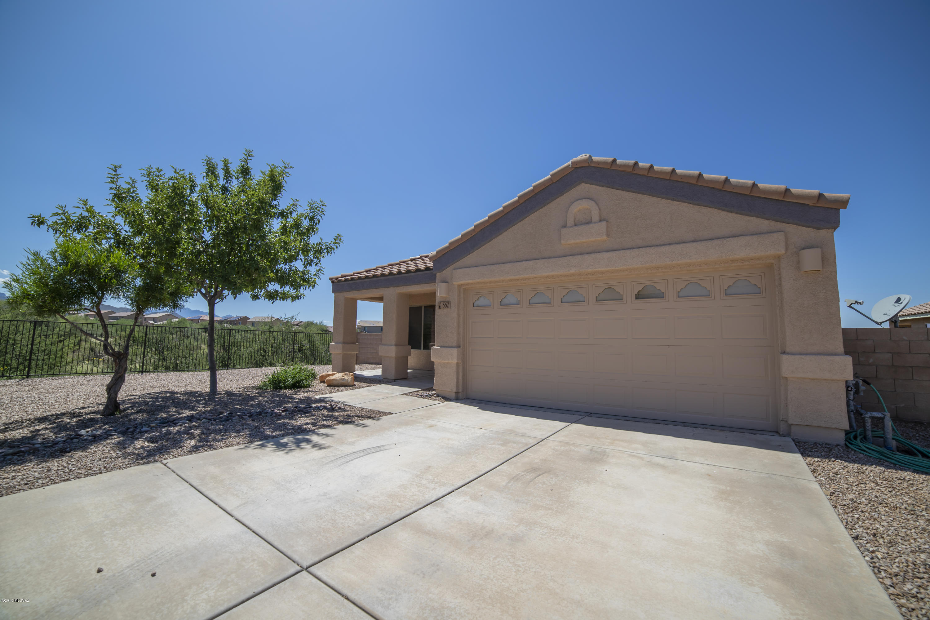 562 South Stone Bench Road Vail, AZ 85641 - Photo 3 of 21 Gallery Image 3