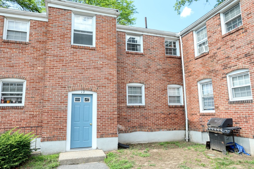 19 Colony Road, Unit 2A West Springfield, MA 01089 - Photo 19 of 20 Gallery Image 19